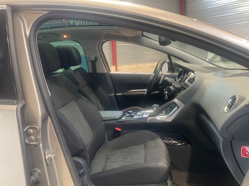 Peugeot 3008 2.0 HDi Hybrid4 2012 – снимка 3