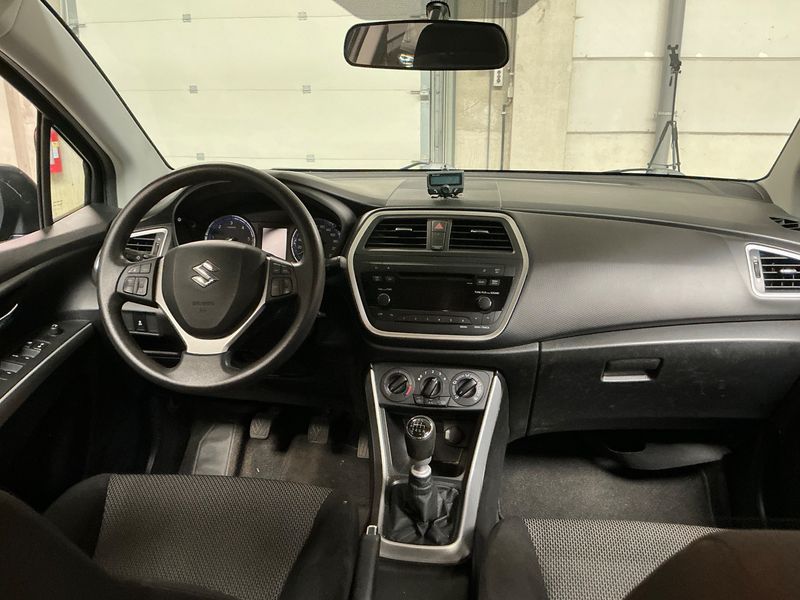 Suzuki SX4 1.6 DDiS Comfort 2014 – снимка 18