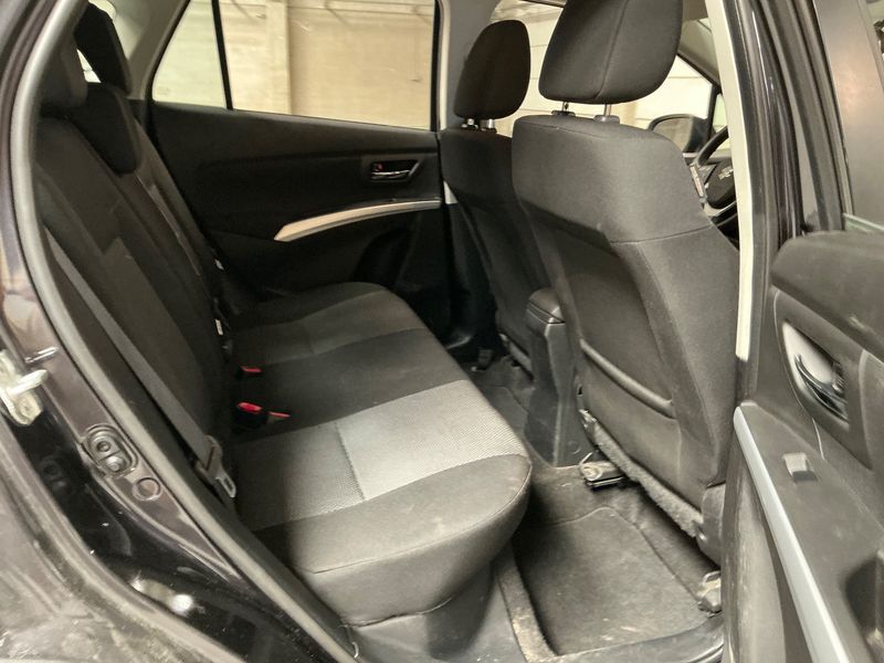 Suzuki SX4 1.6 DDiS Comfort 2014 – снимка 20