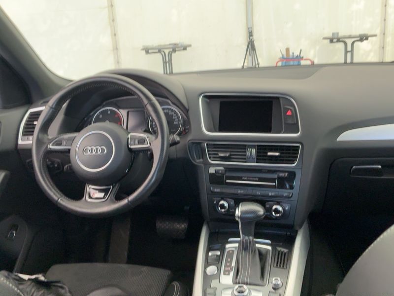 Audi Q5 2.0 TDI quattro 2013 – снимка 18