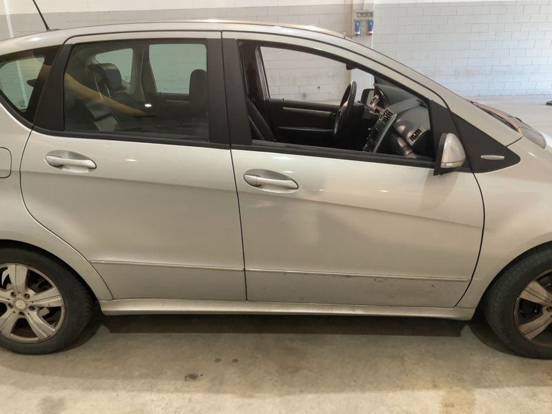 Mercedes-Benz A-Klasse A 160 Avantgarde 2010 – снимка 10