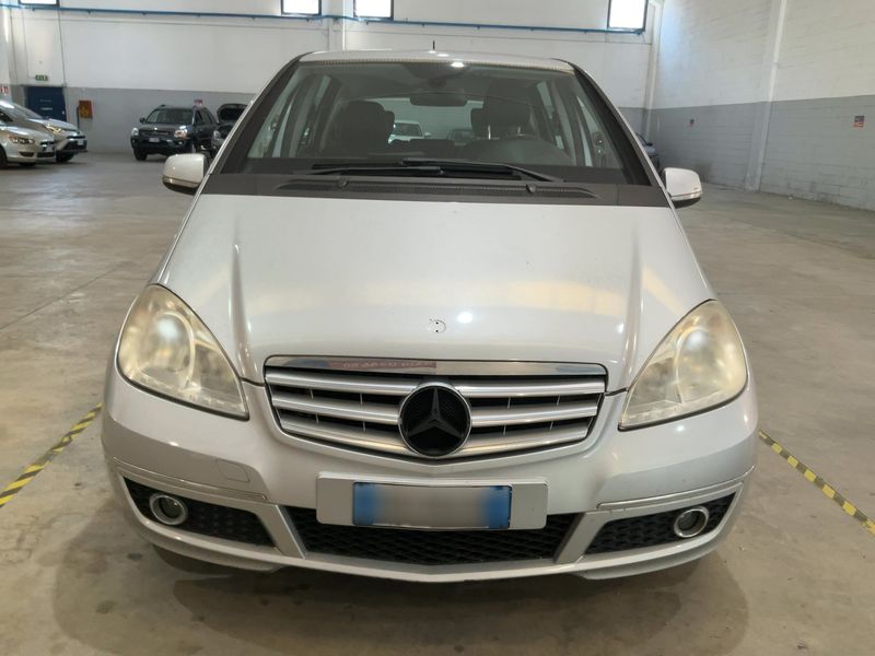Mercedes-Benz A-Klasse A 160 Avantgarde 2010 – снимка 14