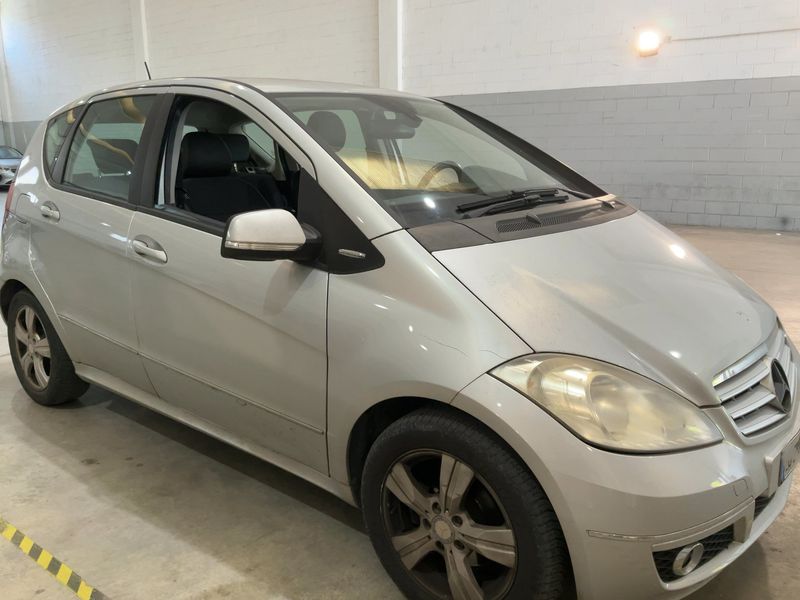Mercedes-Benz A-Klasse A 160 Avantgarde 2010 – снимка 12