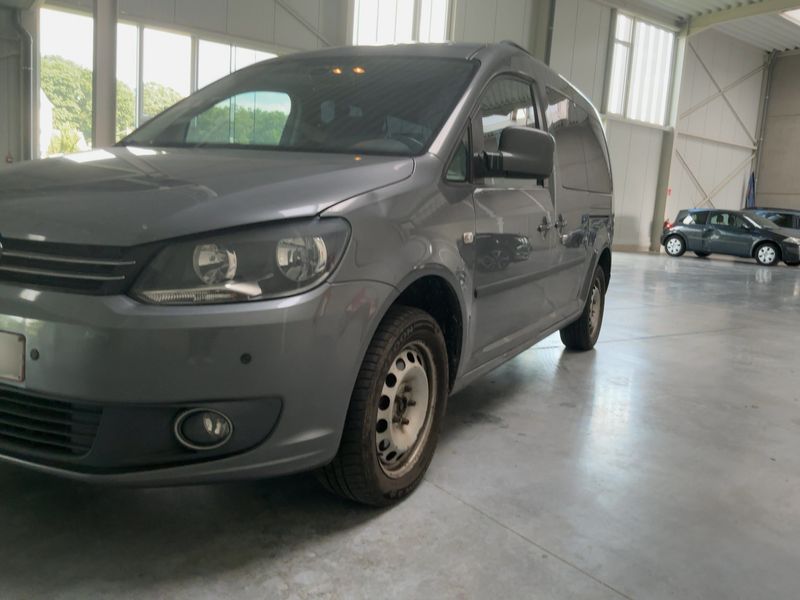 Volkswagen Caddy 2.0 TDI Maxi Comfortline 2014 – снимка 2