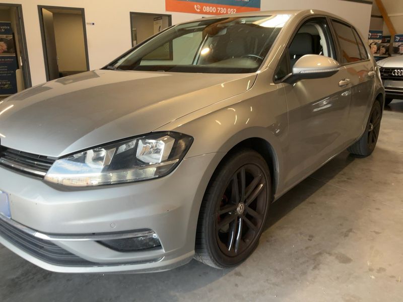 Volkswagen Golf VII 1.6 TDI Confortline Business BlueMotion Tech 2018 – снимка 2