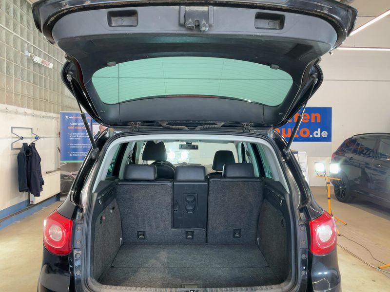 Volkswagen Tiguan 2.0 TDI Sport & Style 4Motion 2009 – снимка 15