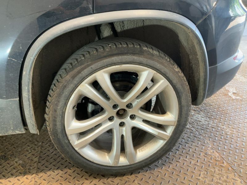 Volkswagen Tiguan 2.0 TDI Sport & Style 4Motion 2009 – снимка 5