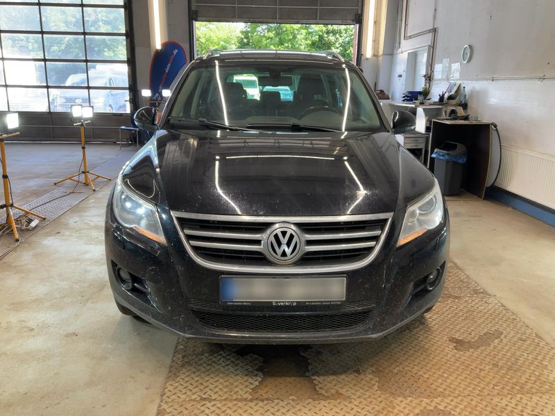 Volkswagen Tiguan 2.0 TDI Sport & Style 4Motion 2009 – снимка 14
