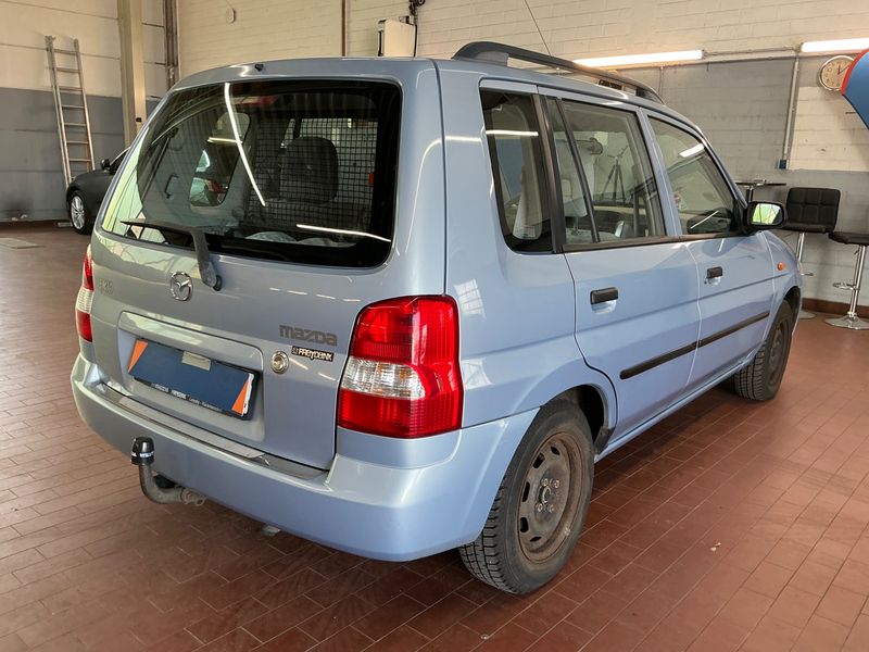 Mazda Demio 1.5 Active 2001 – снимка 2