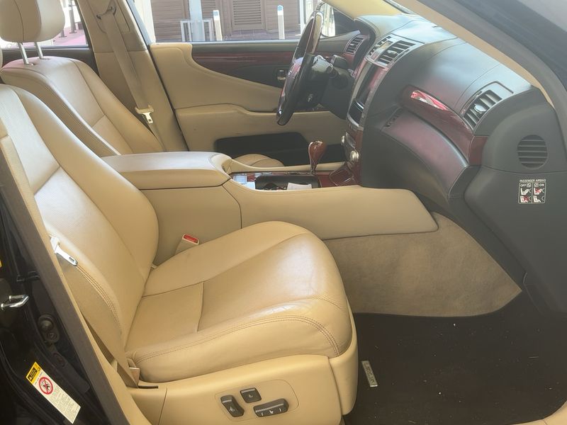 Lexus LS-Serie LS 600h 2011 – снимка 16