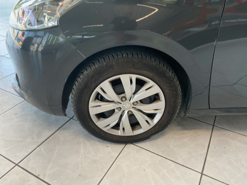 Peugeot 208 1.4 HDi Active 2014 – снимка 3