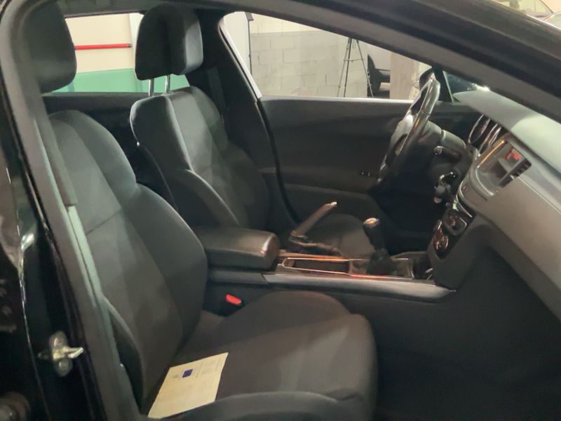 Peugeot 508 2.0 HDi Active 2011 – снимка 16
