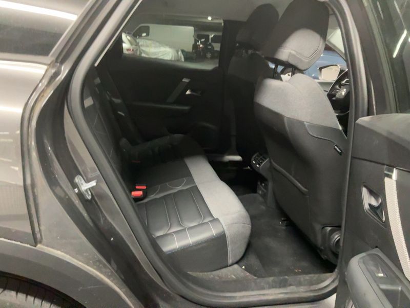 Citroen C4 1.2 PureTech Shine 2022 – снимка 19