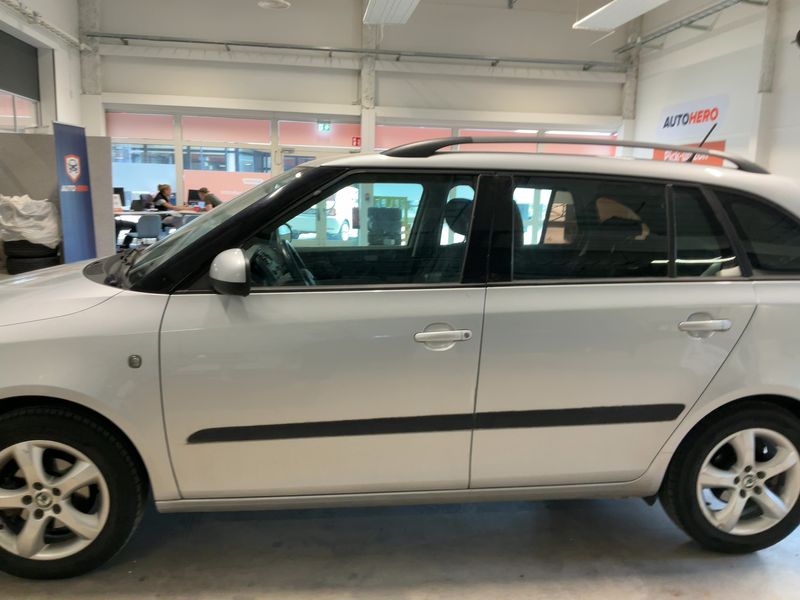 Skoda Fabia 1.2 TSI Elegance 2012 – снимка 4
