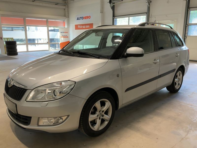Skoda Fabia 1.2 TSI Elegance 2012 – снимка 1