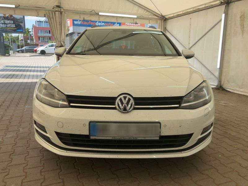 Volkswagen Golf VII 2.0 TDI Highline BlueMotion Tech 2015 – снимка 14