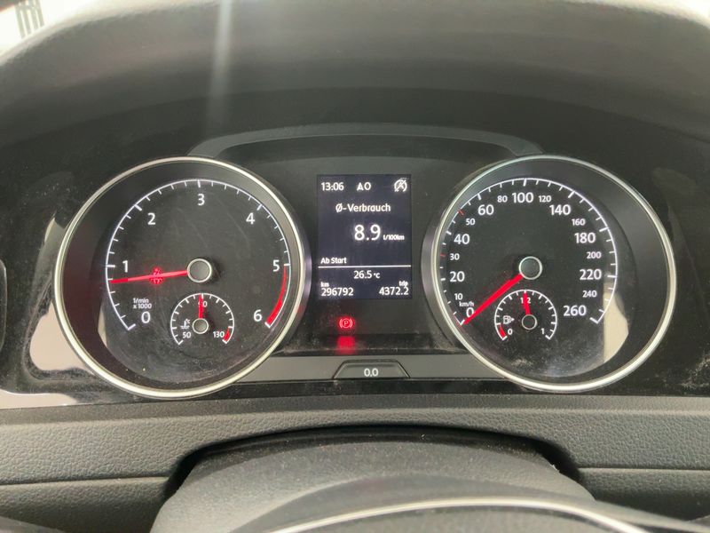Volkswagen Golf VII 2.0 TDI Highline BlueMotion Tech 2015 – снимка 19