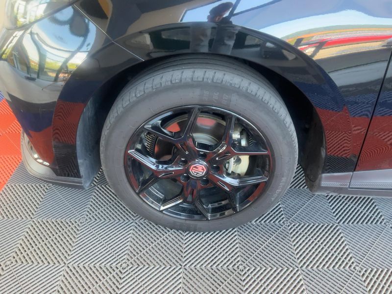 MG 4 electric drive 150 kW Luxury 2023 – снимка 3