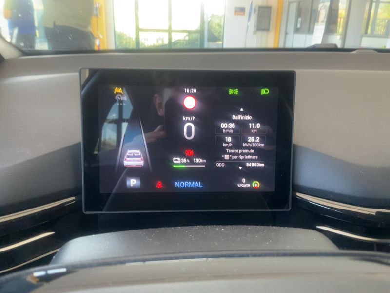 MG 4 electric drive 150 kW Luxury 2023 – снимка 18
