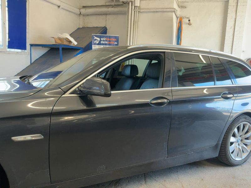 BMW 5er 525d 2011 – снимка 4