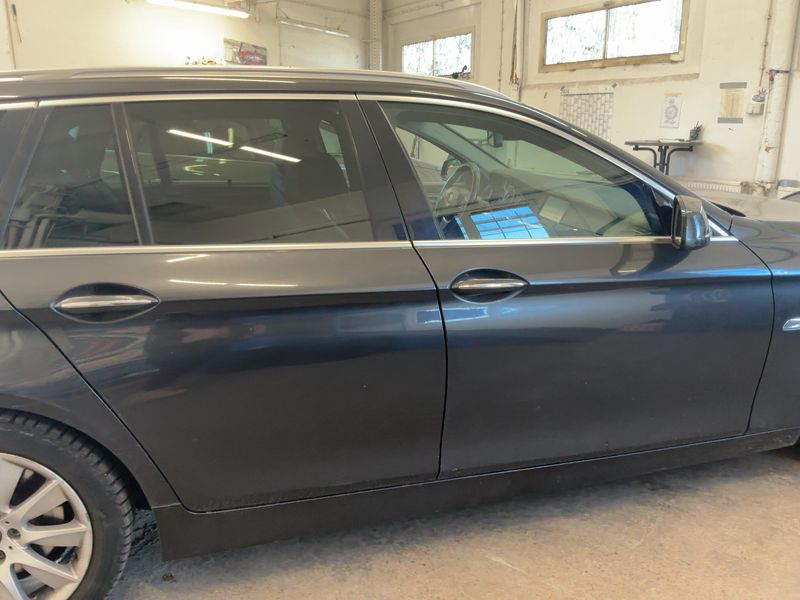BMW 5er 525d 2011 – снимка 10