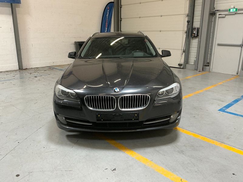BMW 5er 525d 2011 – снимка 14