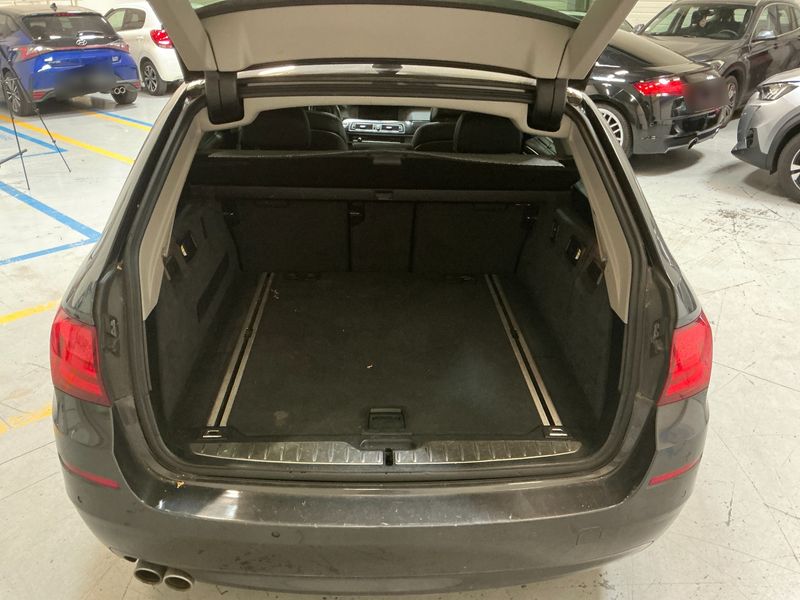 BMW 5er 525d 2011 – снимка 15