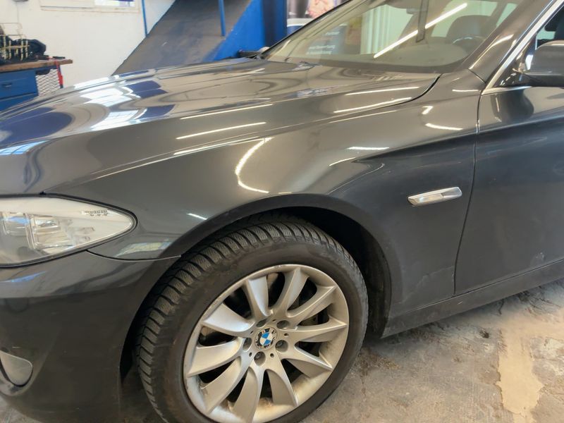 BMW 5er 525d 2011 – снимка 2