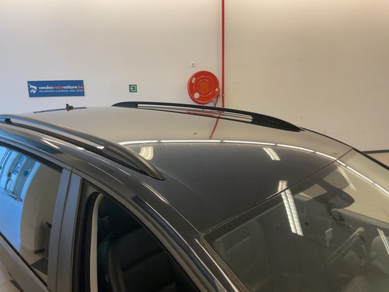 Volkswagen Sharan 2.0 TDI Trendline BlueMotion Tech 2014 – снимка 13