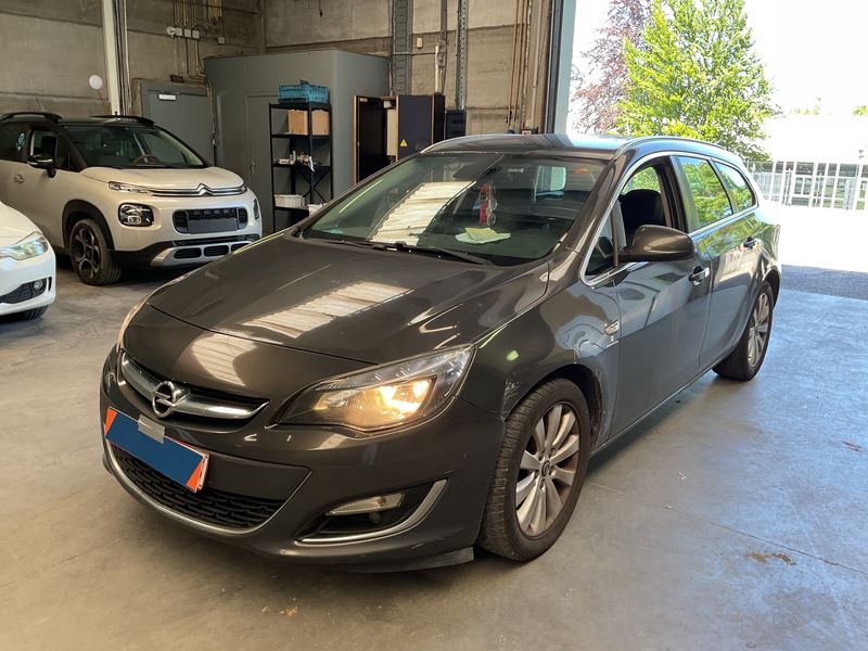 Opel Astra 1.7 CDTI Exklusiv 2014