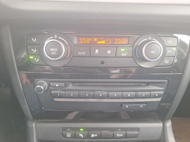 BMW X1 sDrive 16d Lounge 2013 – снимка 31