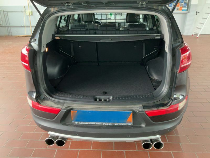 Kia Sportage 2.0 CRDi Spirit 4WD 2012 – снимка 16