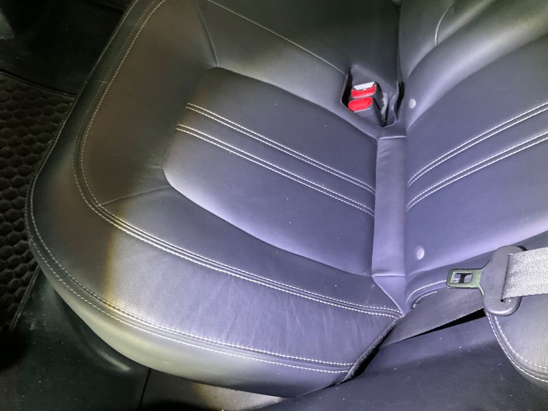 Kia Sportage 2.0 CRDi Spirit 4WD 2012 – снимка 32