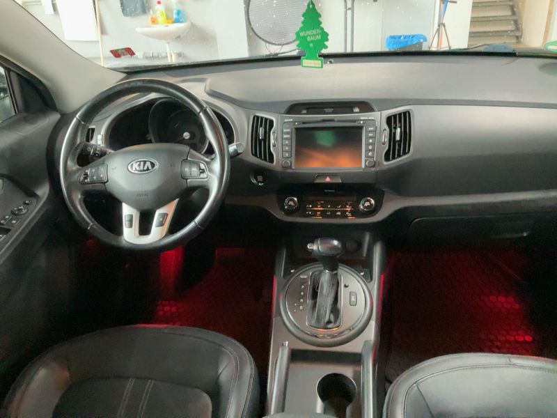 Kia Sportage 2.0 CRDi Spirit 4WD 2012 – снимка 18