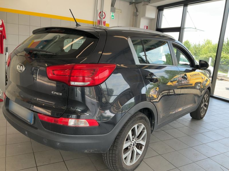 Kia Sportage 1.7 CRDi Active 2WD 2015 – снимка 8