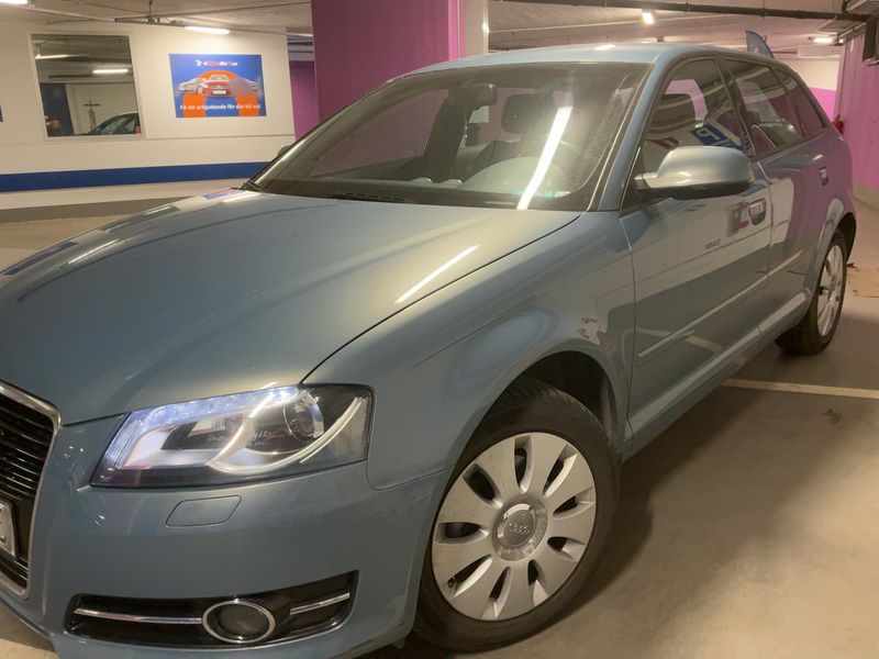 Audi A3 Sportback 2.0 TDI Attraction 2012 – снимка 2