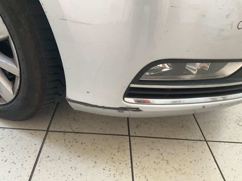 Volkswagen Passat 1.6 TDI Comfortline BlueMotion Tech 2013 – снимка на щета 39