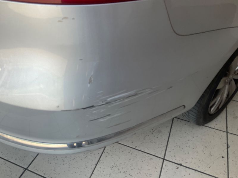 Volkswagen Passat 1.6 TDI Comfortline BlueMotion Tech 2013 – снимка на щета 38