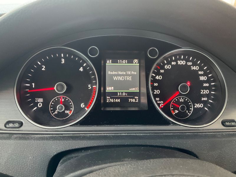 Volkswagen Passat 1.6 TDI Comfortline BlueMotion Tech 2013 – снимка 19