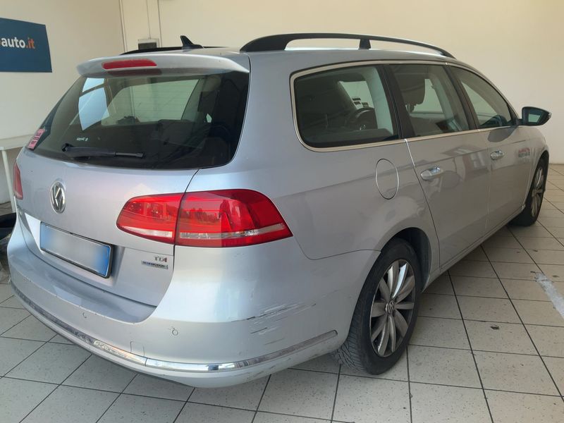 Volkswagen Passat 1.6 TDI Comfortline BlueMotion Tech 2013 – снимка 8