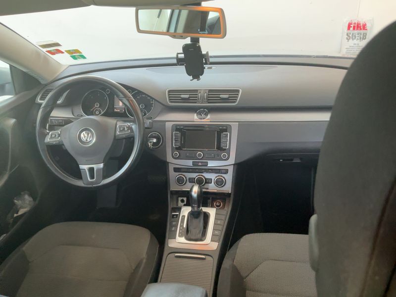 Volkswagen Passat 1.6 TDI Comfortline BlueMotion Tech 2013 – снимка 18