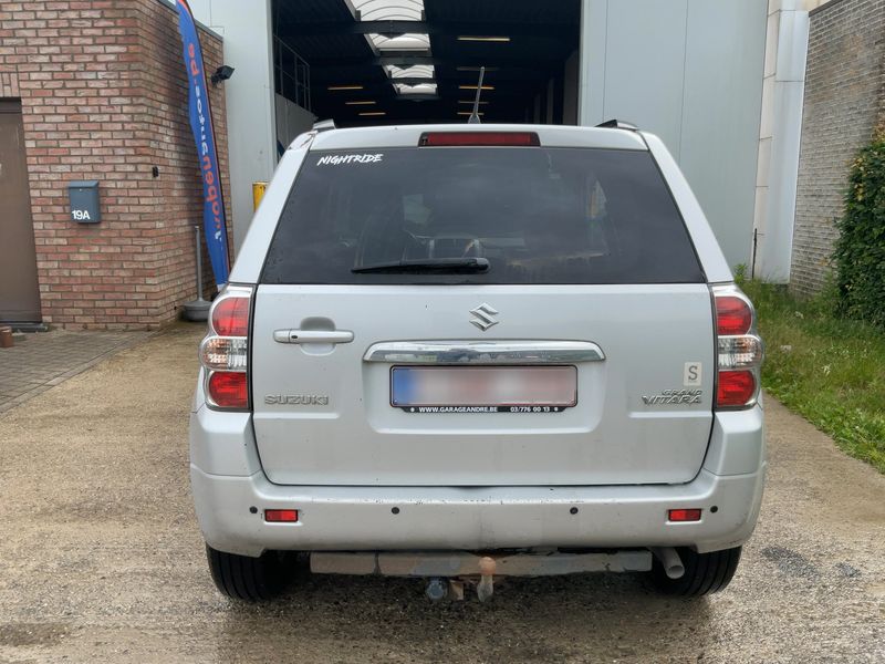 Suzuki Grand Vitara 1.9 DDiS Comfort 2011 – снимка 7
