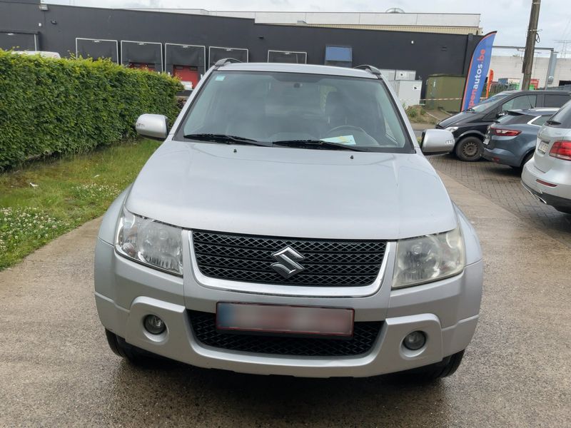 Suzuki Grand Vitara 1.9 DDiS Comfort 2011 – снимка 14