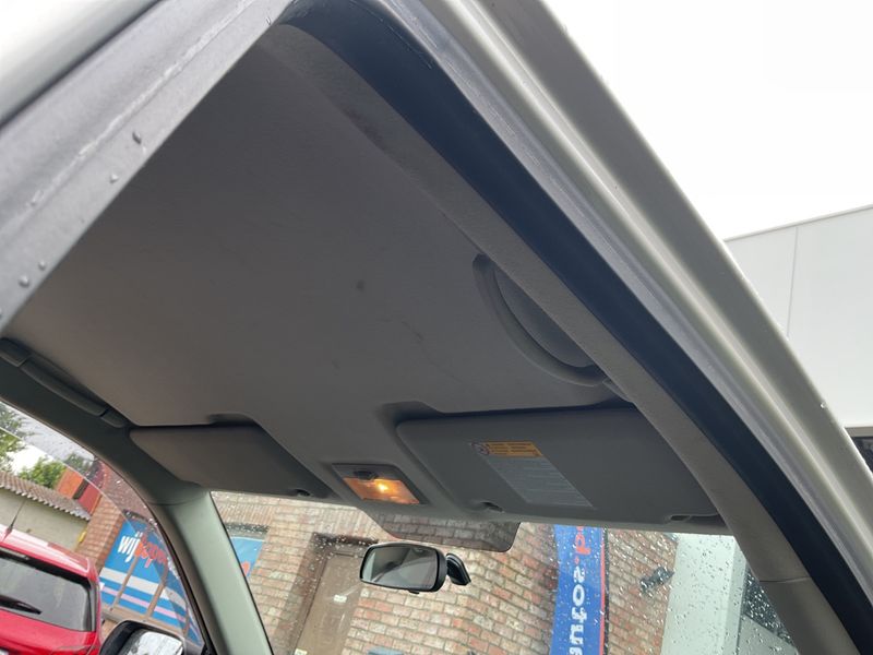 Suzuki Grand Vitara 1.9 DDiS Comfort 2011 – снимка 32