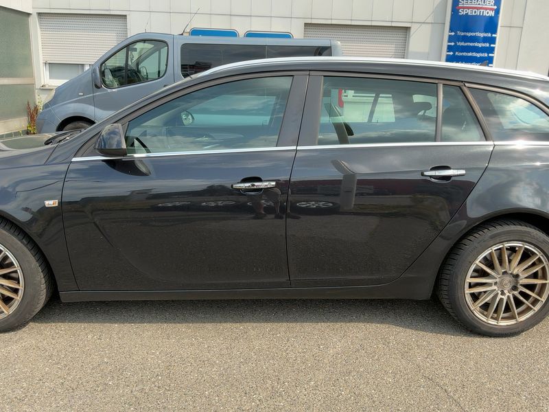 Opel Insignia Sports Tourer 2.0 CDTI Business Edition 2015 – снимка на щета