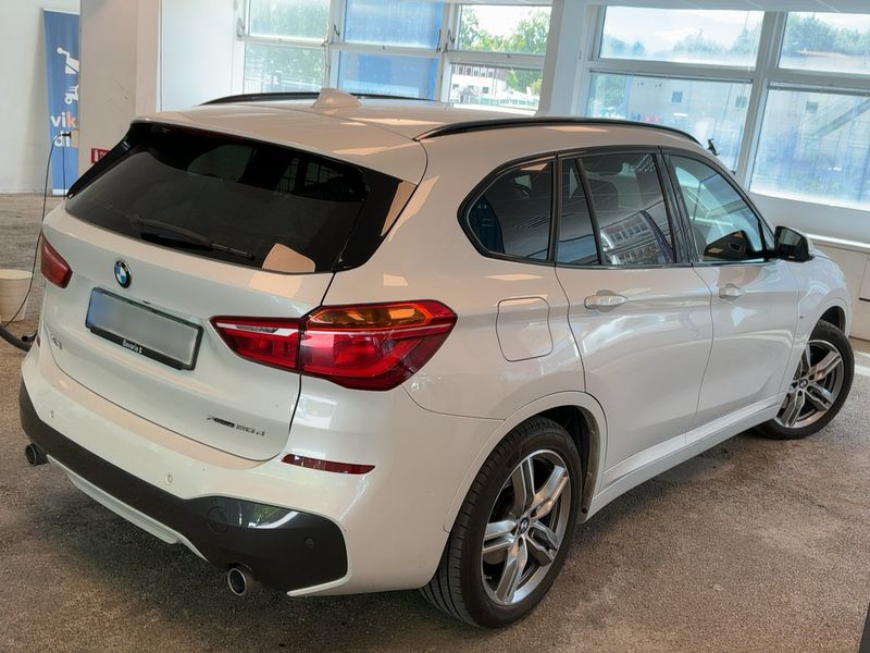 BMW X1 xDrive 20d M Sport 2019 – снимка 8
