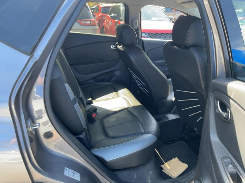 Renault Captur 1.5 dCi Business 2017 – снимка 19