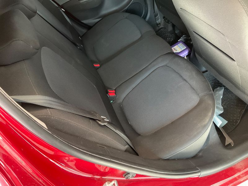 Hyundai i20 1.2 Classic 2015 – снимка 31
