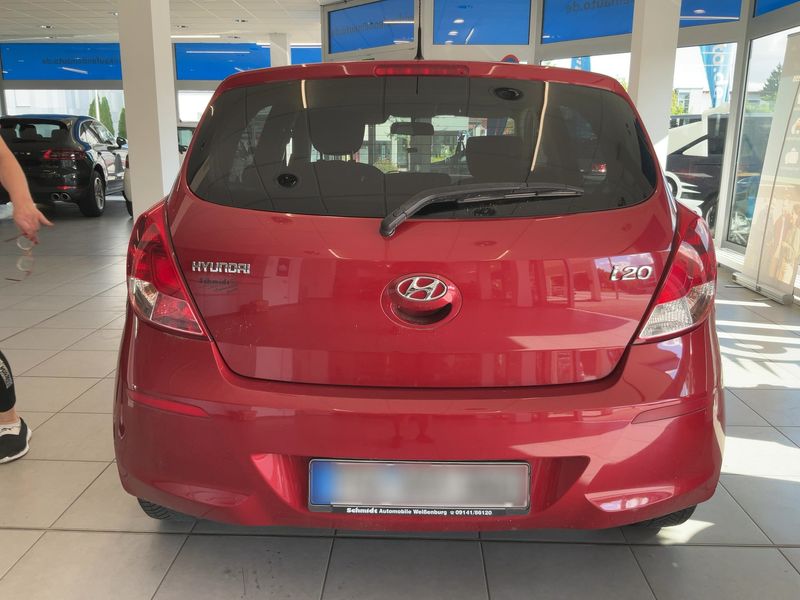 Hyundai i20 1.2 Classic 2015 – снимка 7