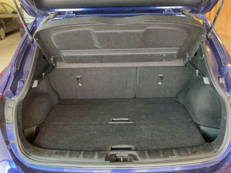 Nissan Qashqai 1.6 dCi Tekna 2015 – снимка 15